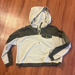 Athleta women’s size small Two-Tone green Hooded Pullover